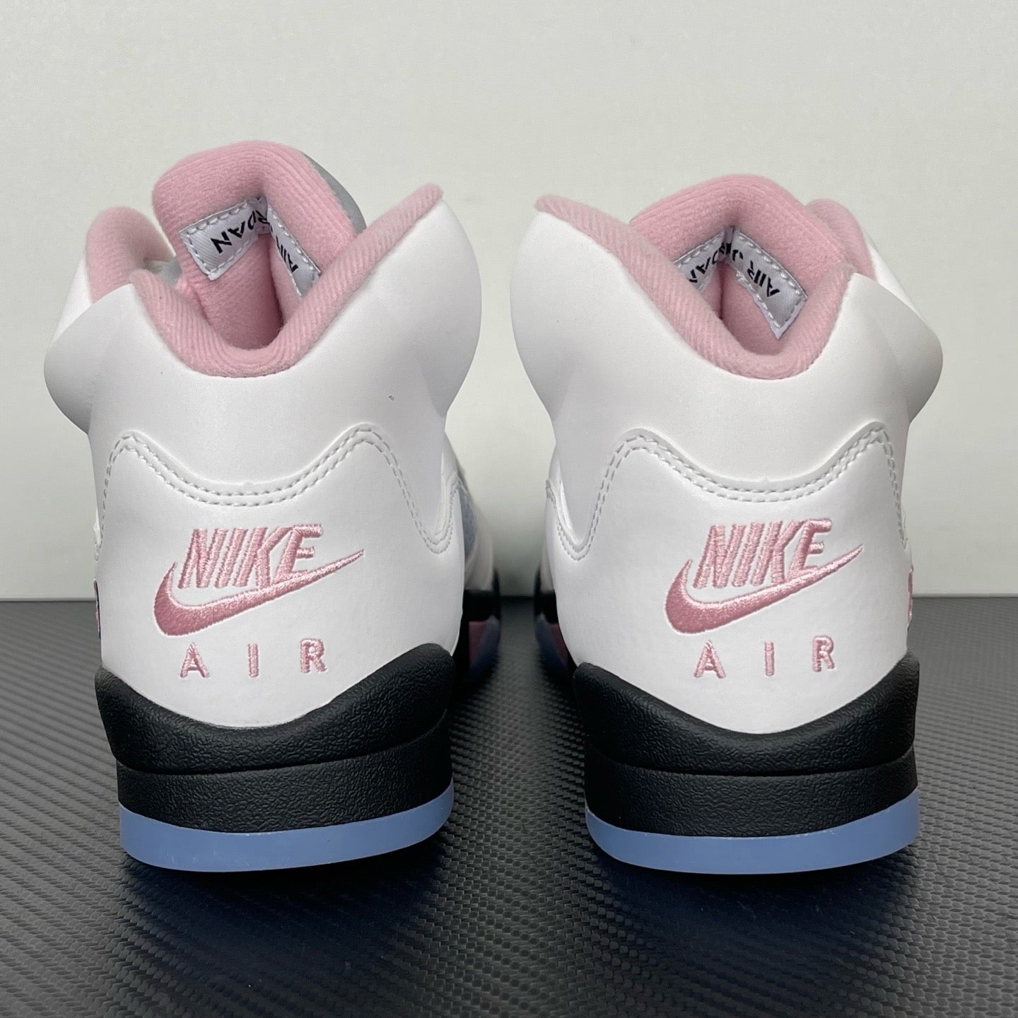 Air Jordan 5 "Medium Soft Pink"