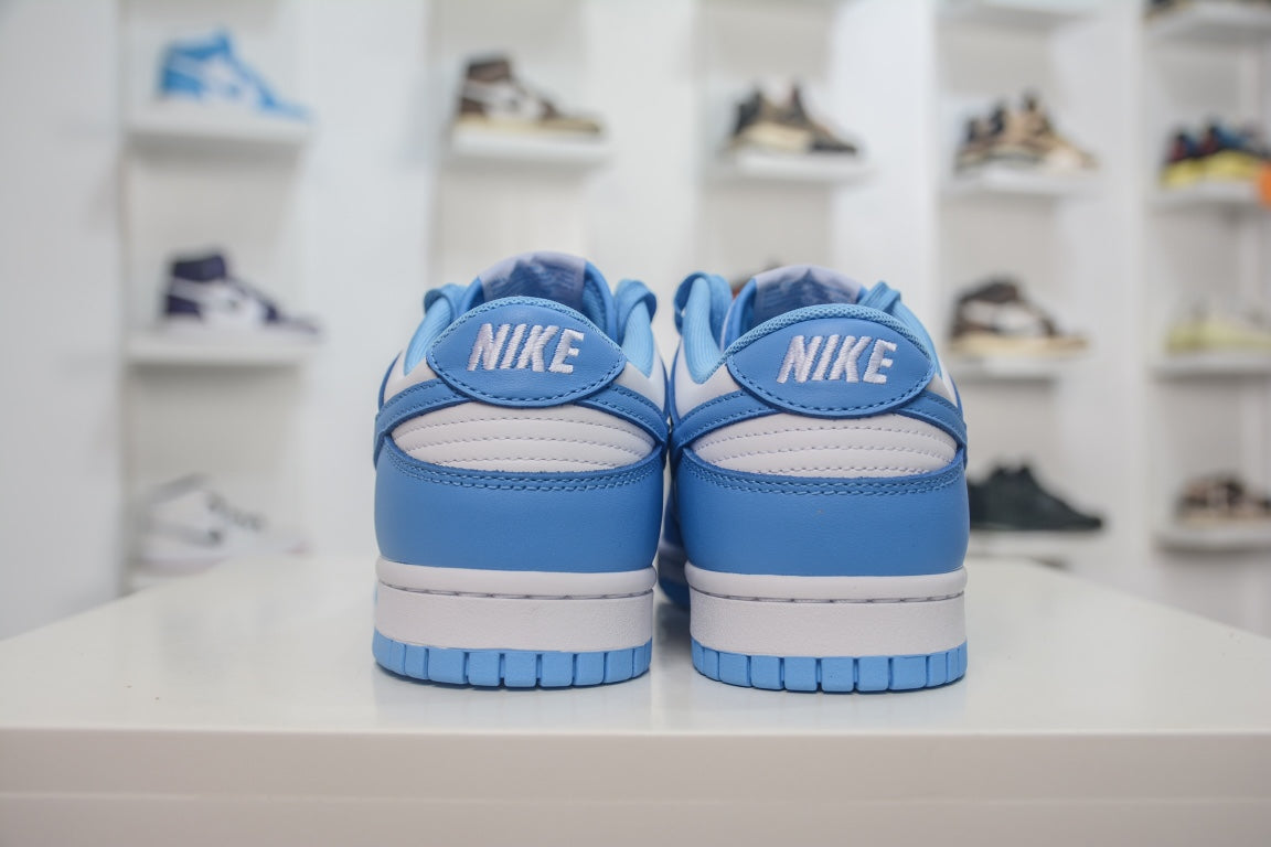 Dunk Low SP "University Blue"