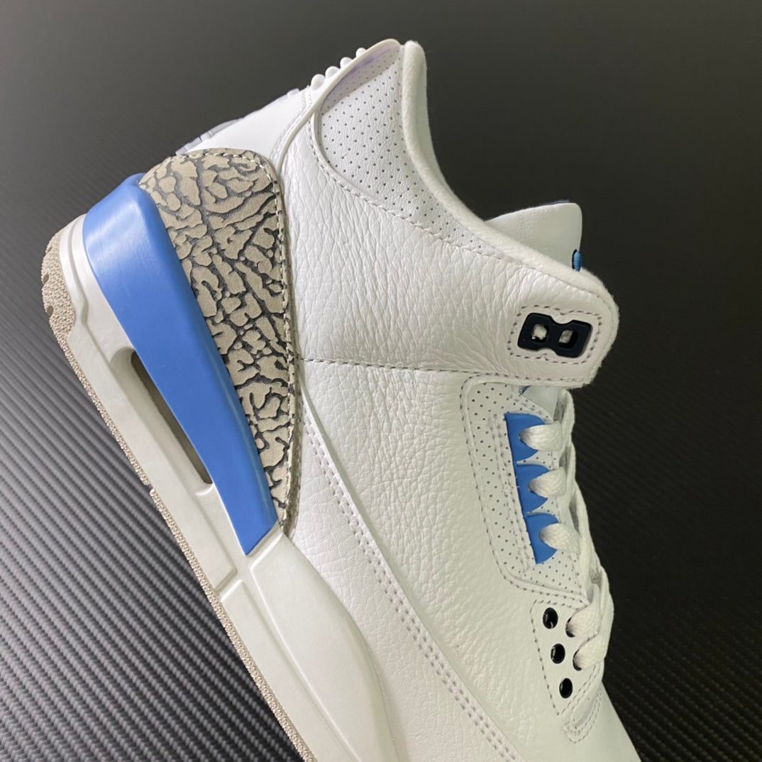 Air Jordan 3 "UNC"