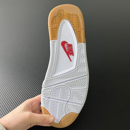 Air Jordan 4 SB "Pine Green"