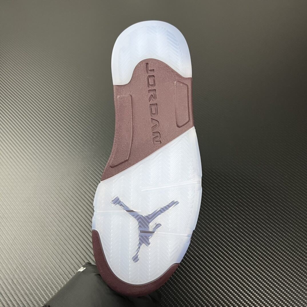 Air Jordan 5 "Burgundy"