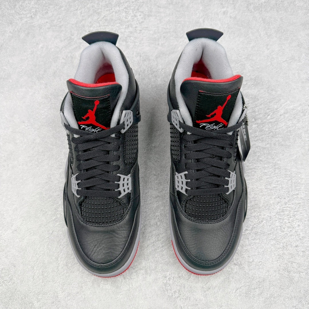 Air Jordan 4 "Bred"
