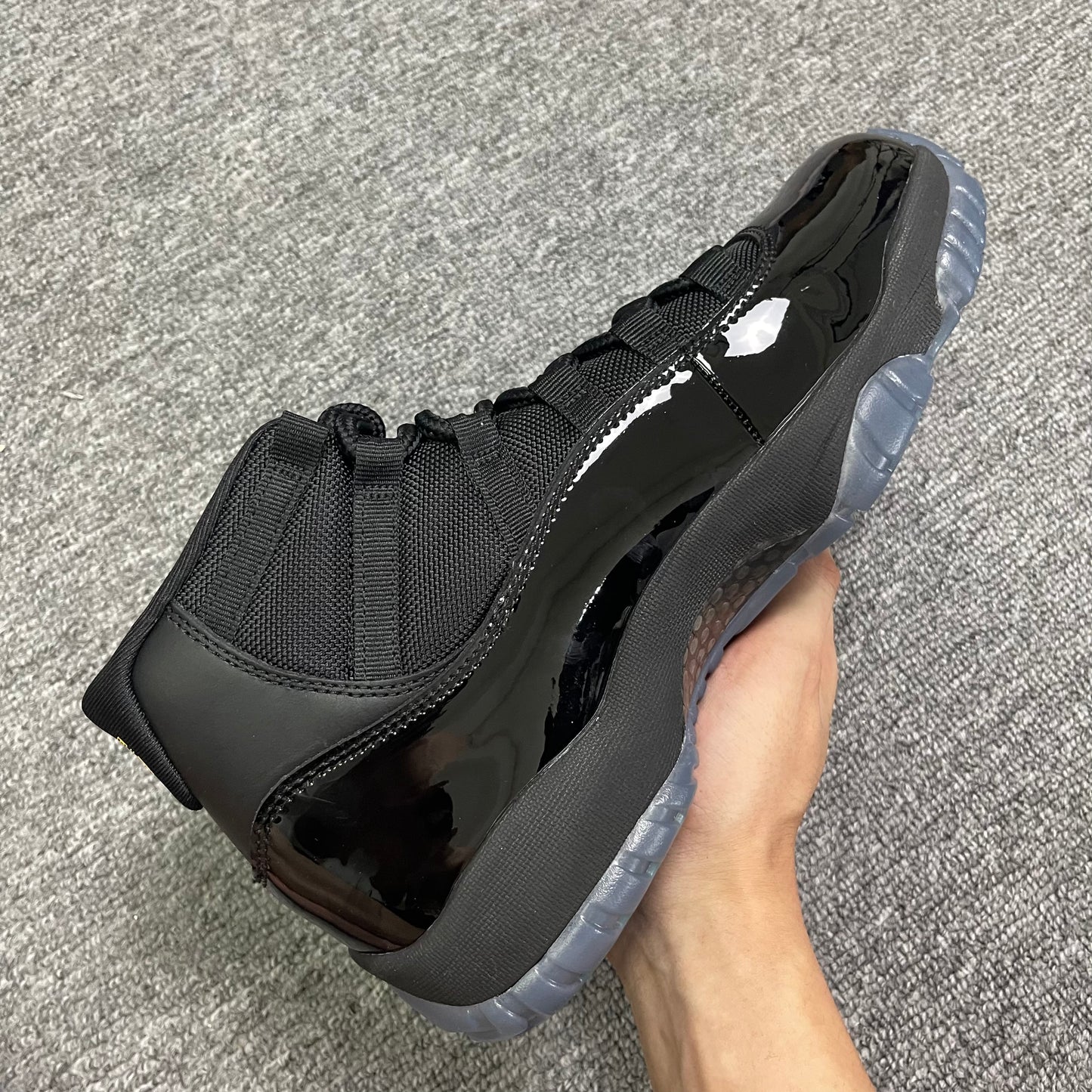 Air Jordan 11  High "Gamma Blue"