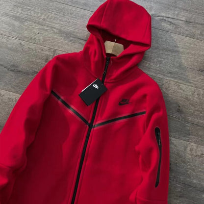 Nike Tech Fleece Vermelha