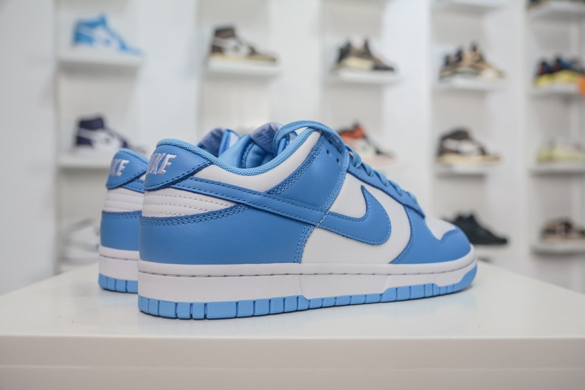Dunk Low SP "University Blue"