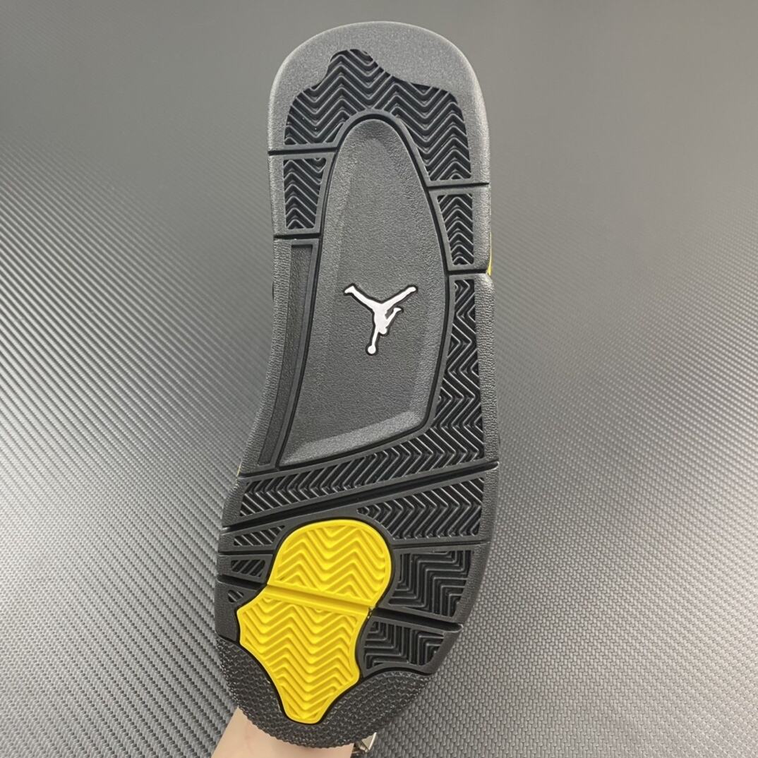 Air Jordan 4 "Yellow Thunder"