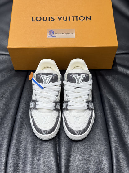Louis Vuitton Trainer Monogram "Denim Grey"