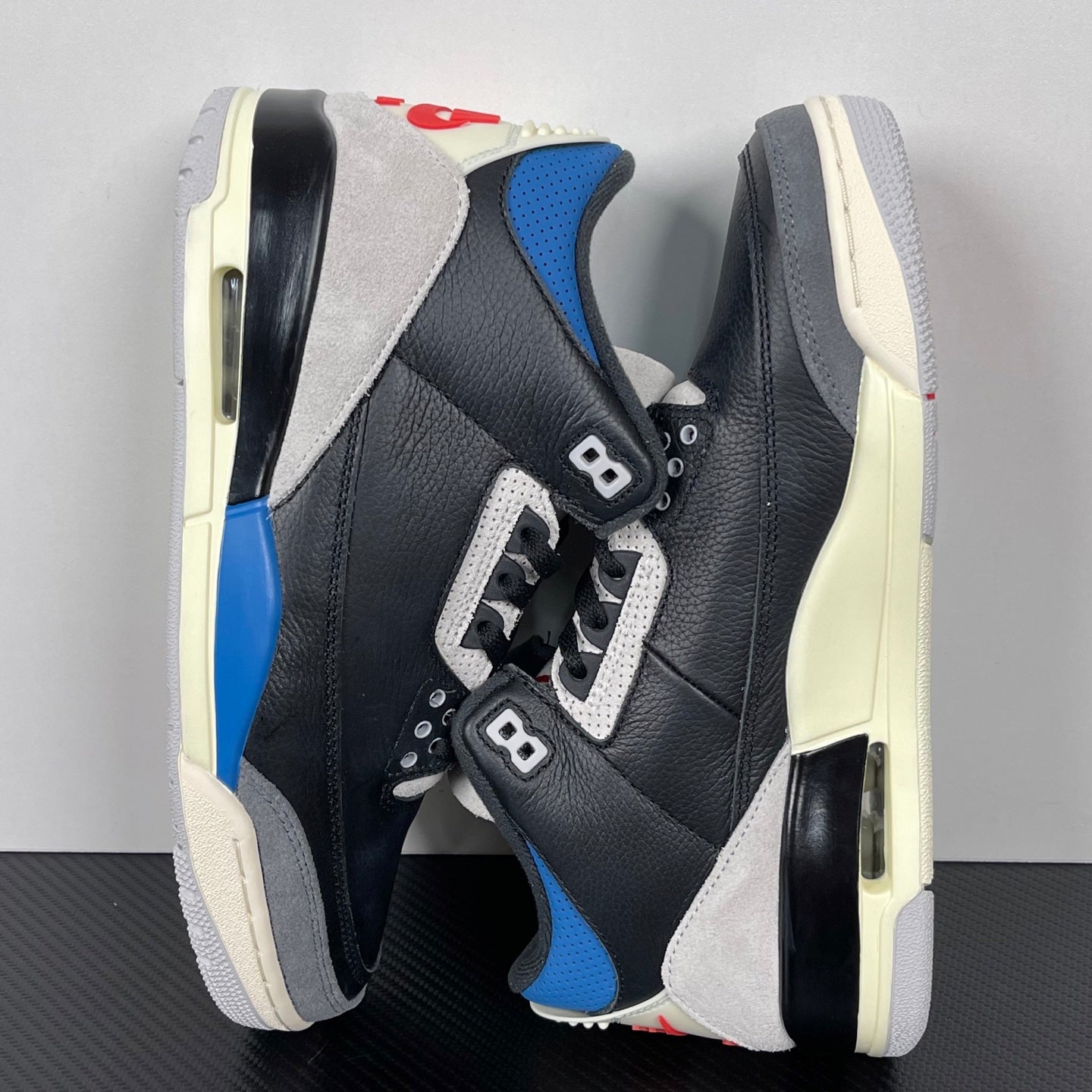 Air Jordan 3 "Rare Air"