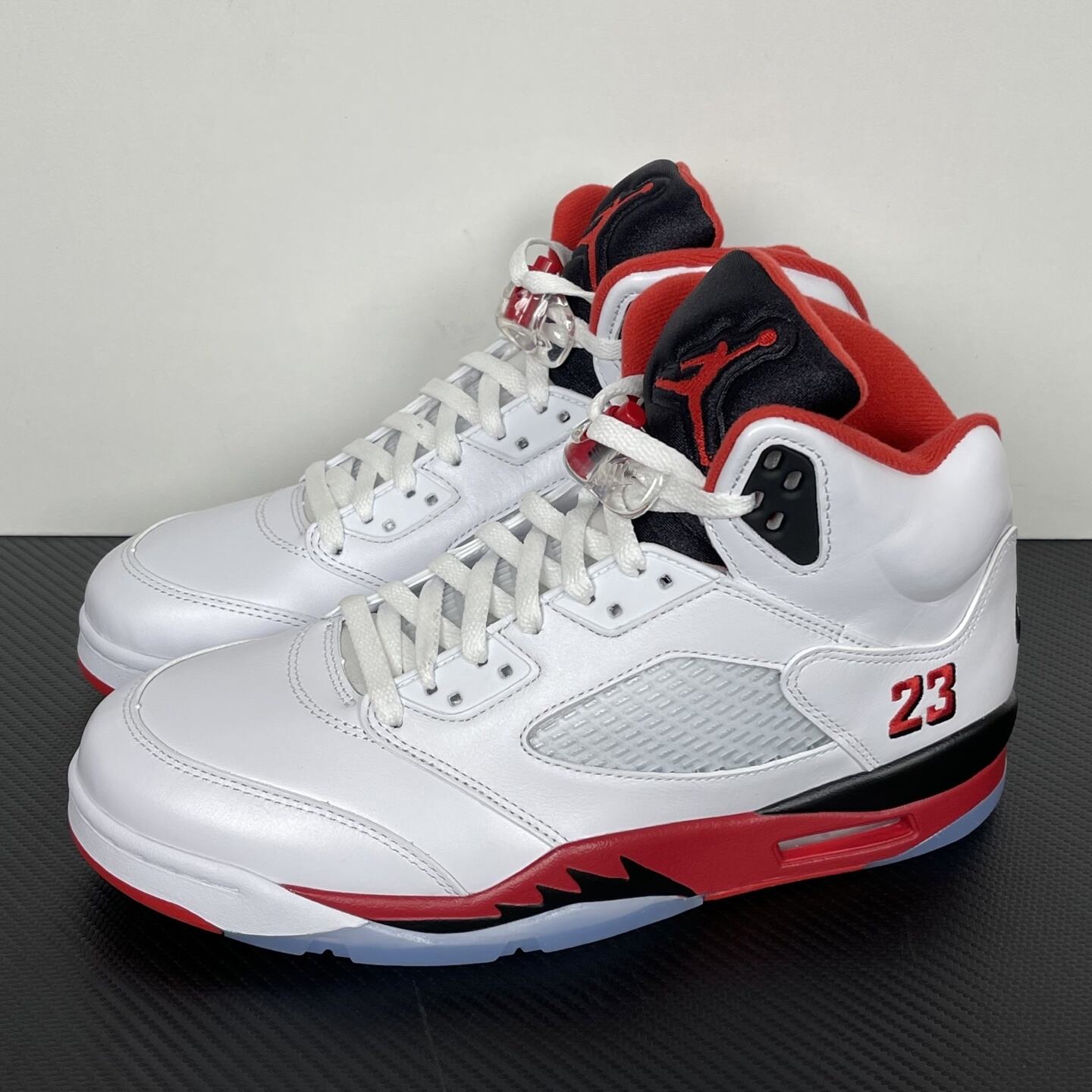Air Jordan 5 "Fire Red"