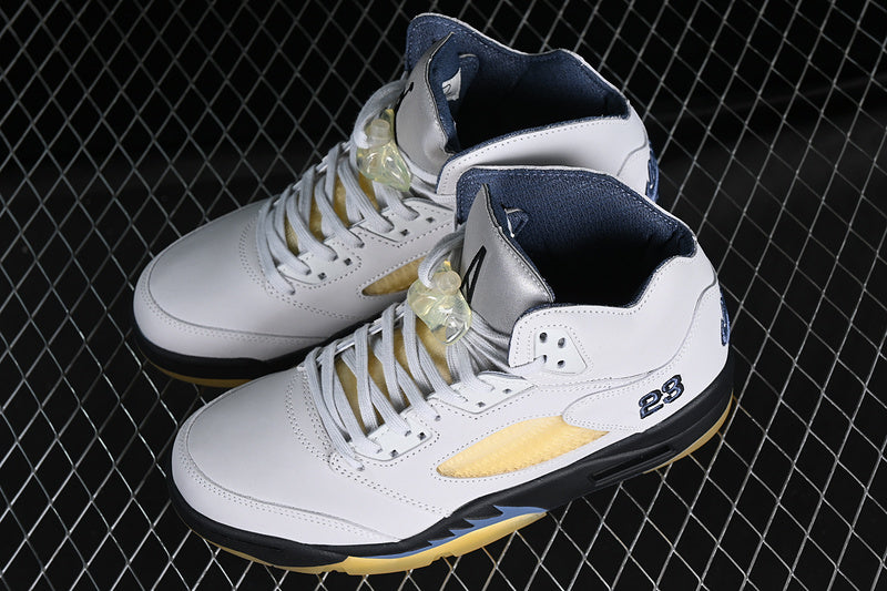 Air Jordan 5 x A Ma Maníere "Dawn"