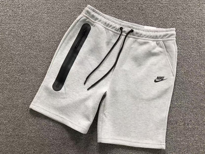 Bermudas Techfleeces (Preta e Cinza)