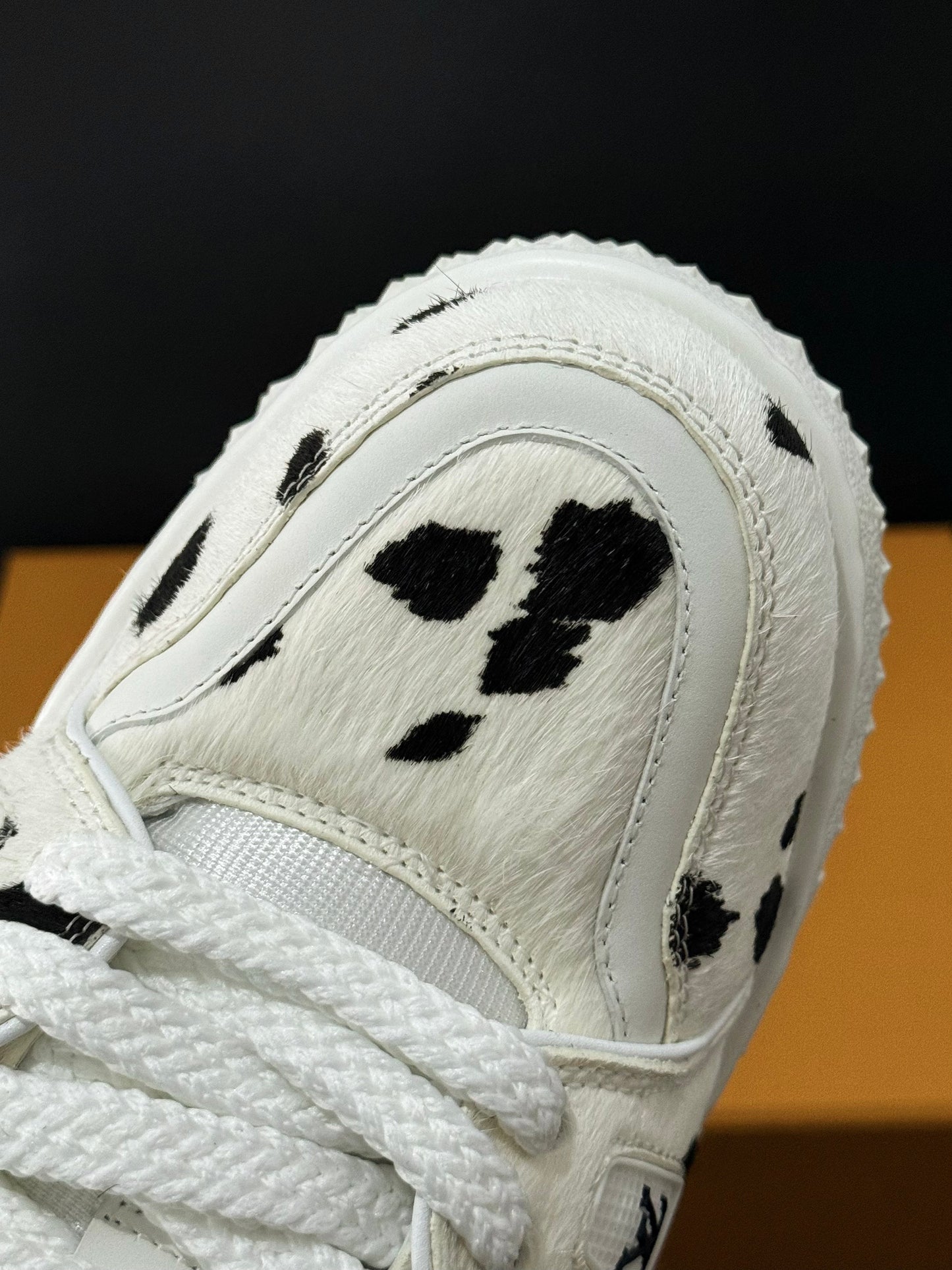 Louis Vuitton Trainer Maxi "Animal Print"