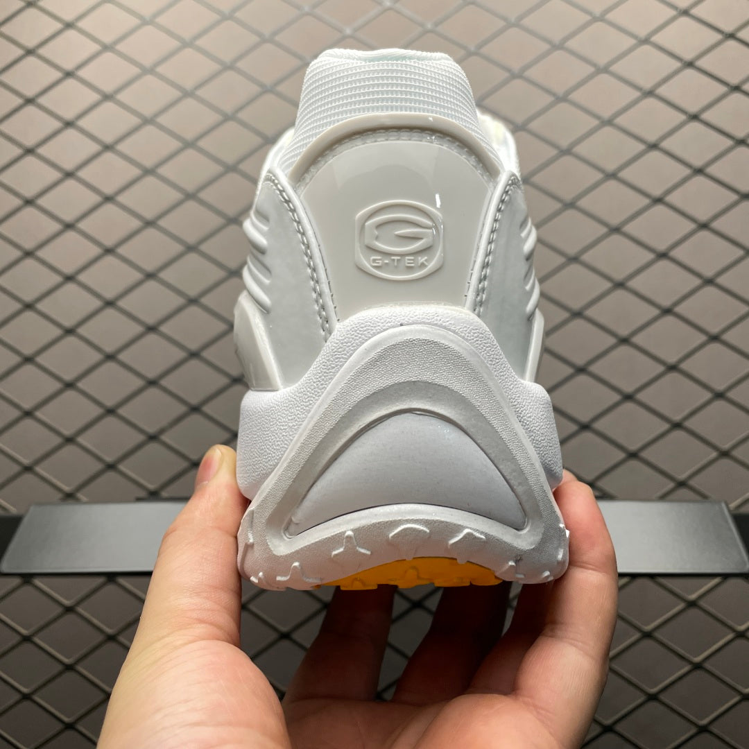 Hot Step 2 x Nocta "White"