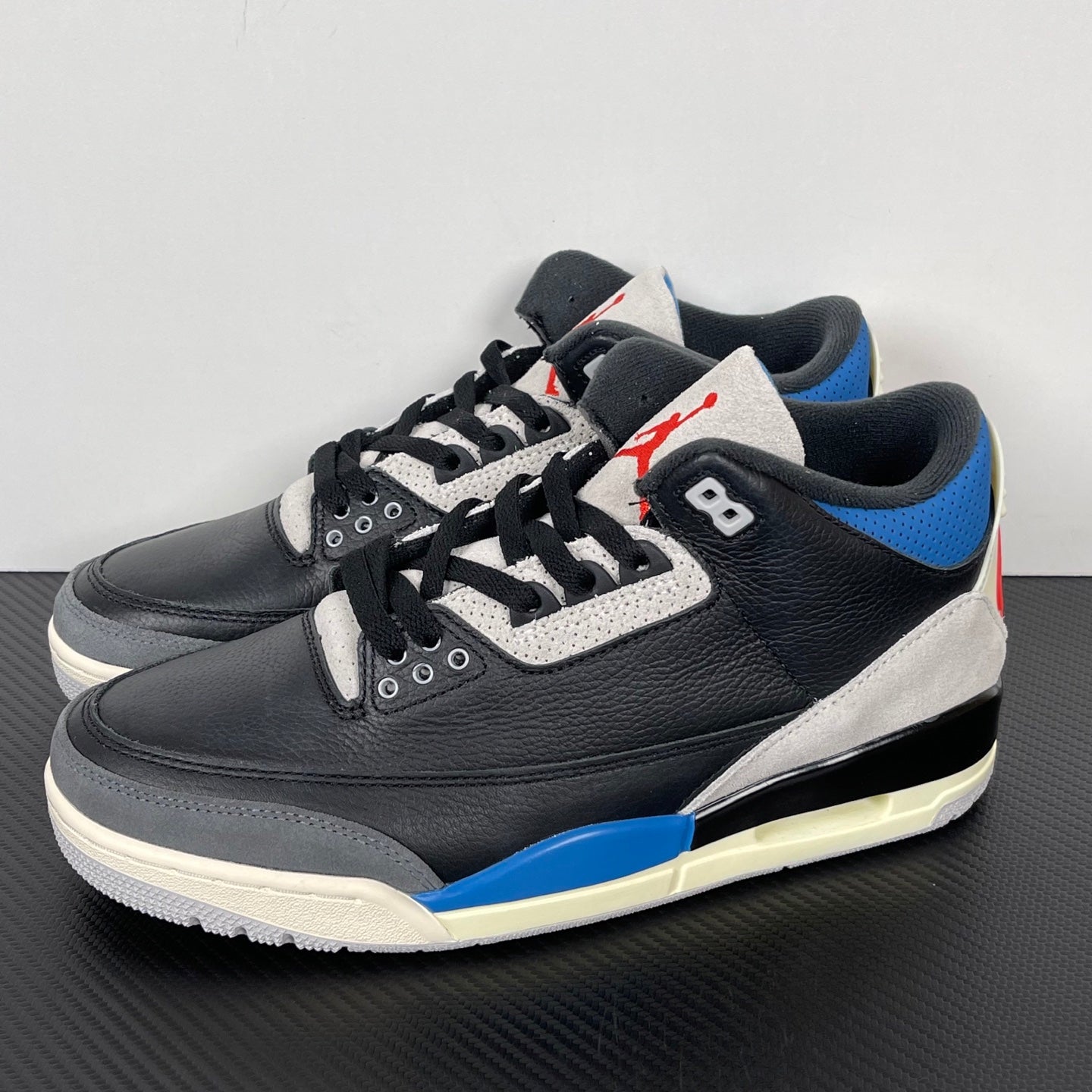 Air Jordan 3 "Rare Air"