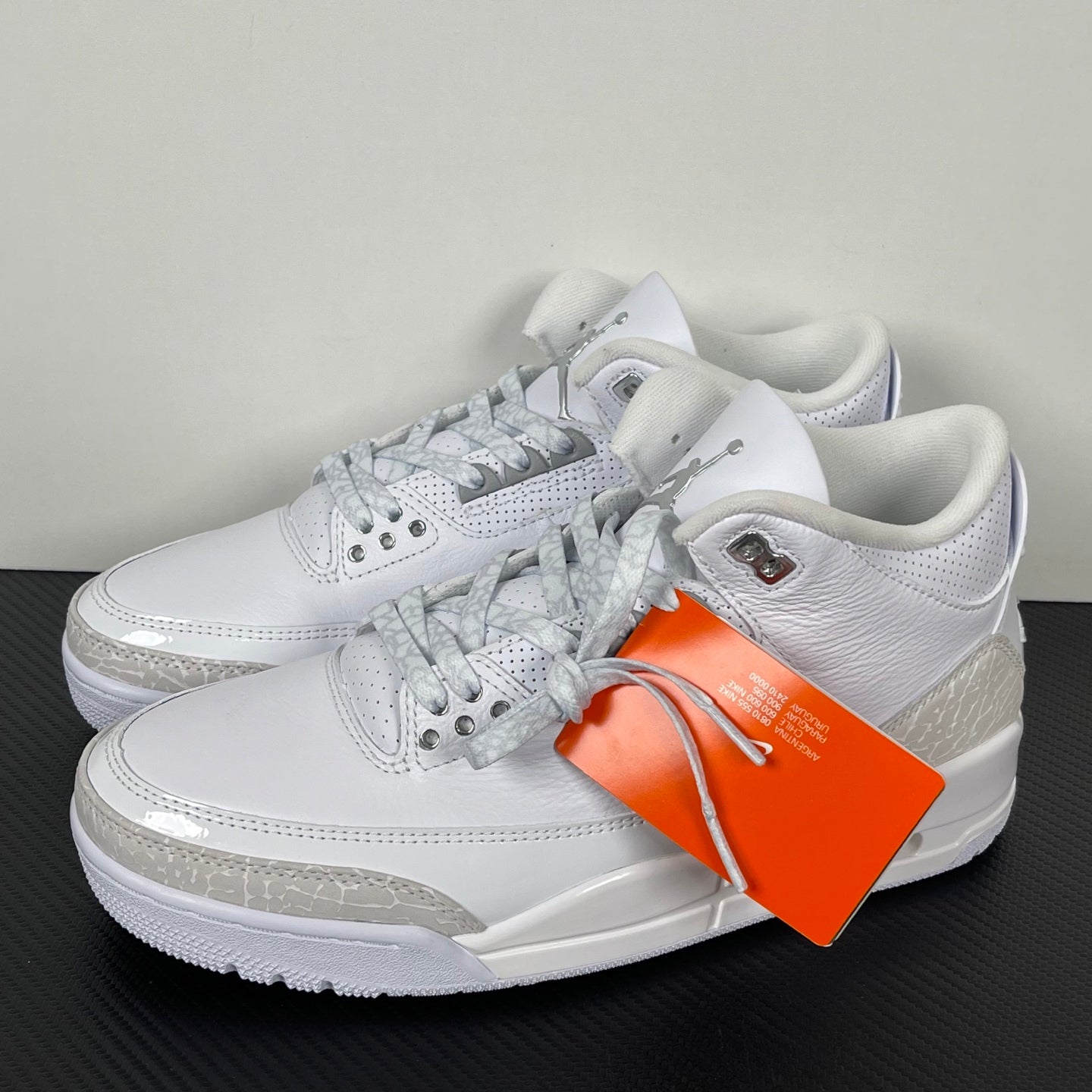 Air Jordan 3 "White n Silver"