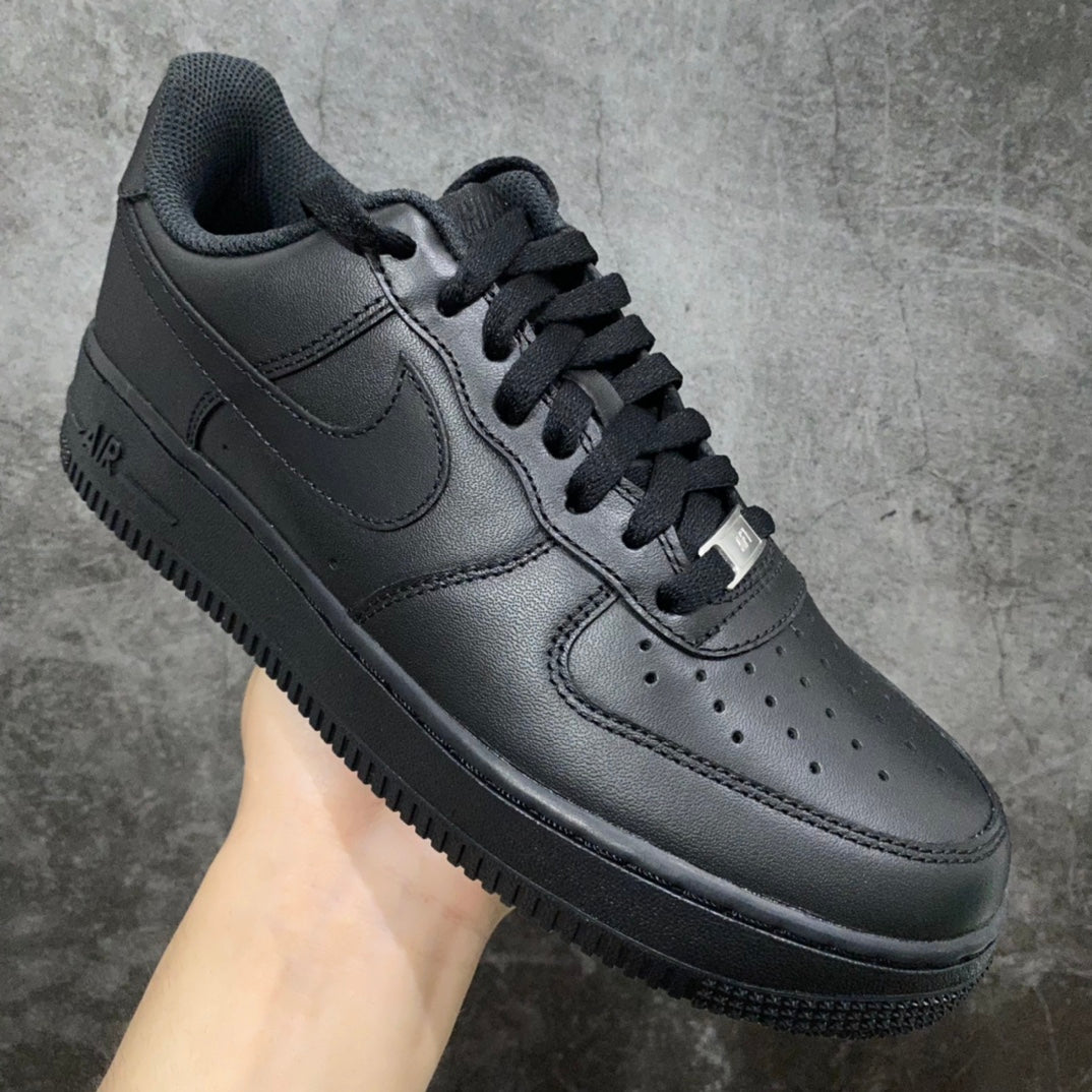 Air Force 1 "Triple Black"