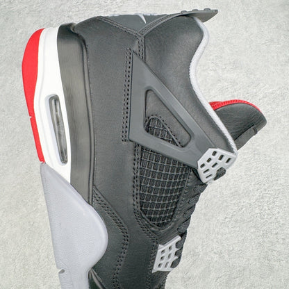 Air Jordan 4 "Bred"