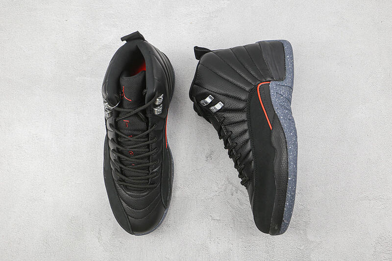 Air Jordan 12 "Utility"