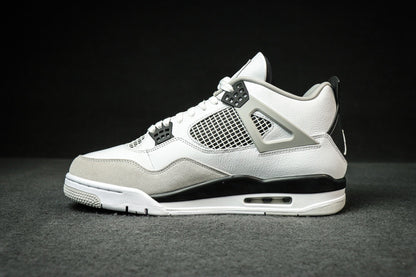 Air Jordan 4 "Military Black"