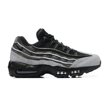 Nike Air Max 95 "Comme des Garçons" Preto e Branco