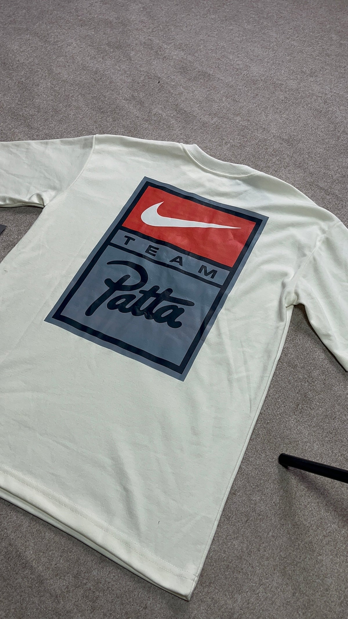 Camiseta Oversized Nike x Patta (Pronta Entrega)