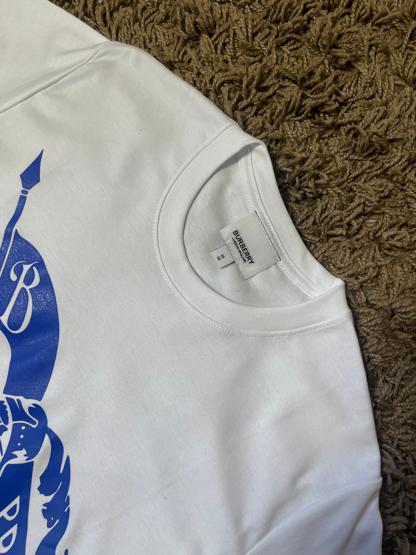 Camiseta Burberry Horse Azul (Pronta Entrega)