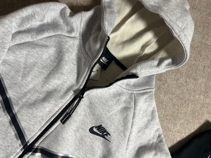 Moletom Techfleece Cinza (Pronta Entrega)