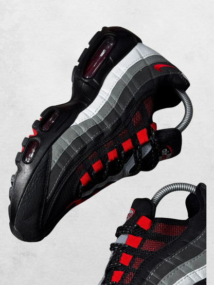 Tênis Air Max 95 LIVERPOOL FC (Pronta Entrega)