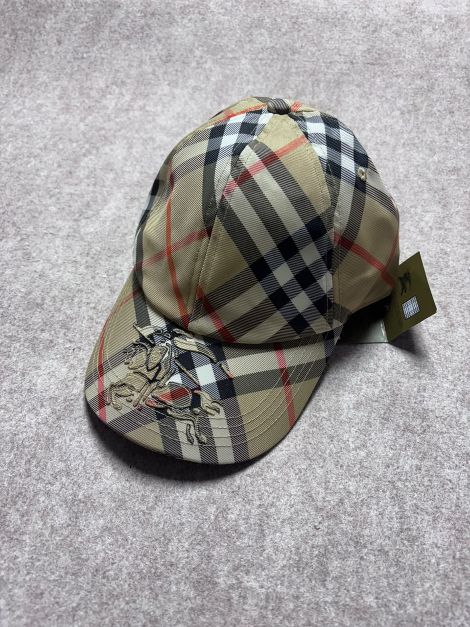 Boné Burberry (Pronta Entrega)