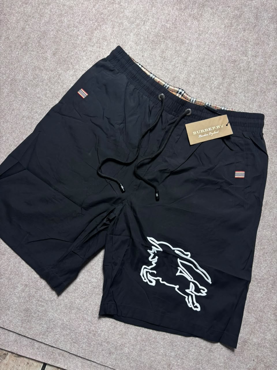 Bermuda Burberry (Pronta Entrega)