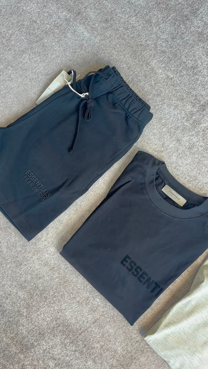 Conjunto ESSENTIALS Black (Pronta Entrega)