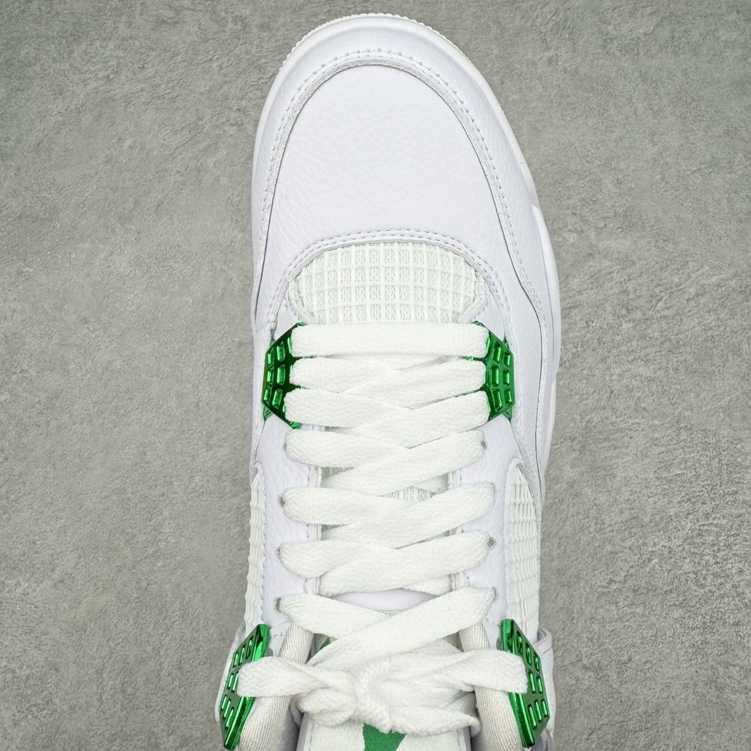 Air Jordan 4 "Metallic Green"