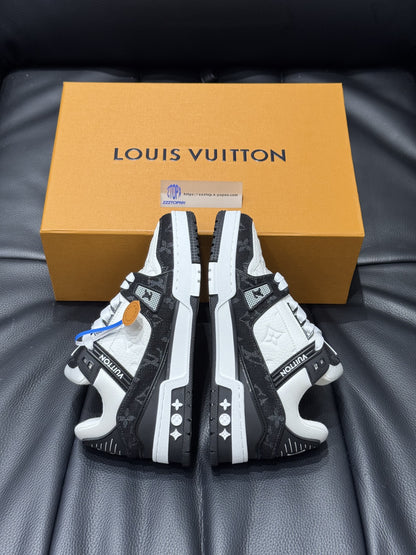 Louis Vuitton Trainer Monogram "Denim Noir"
