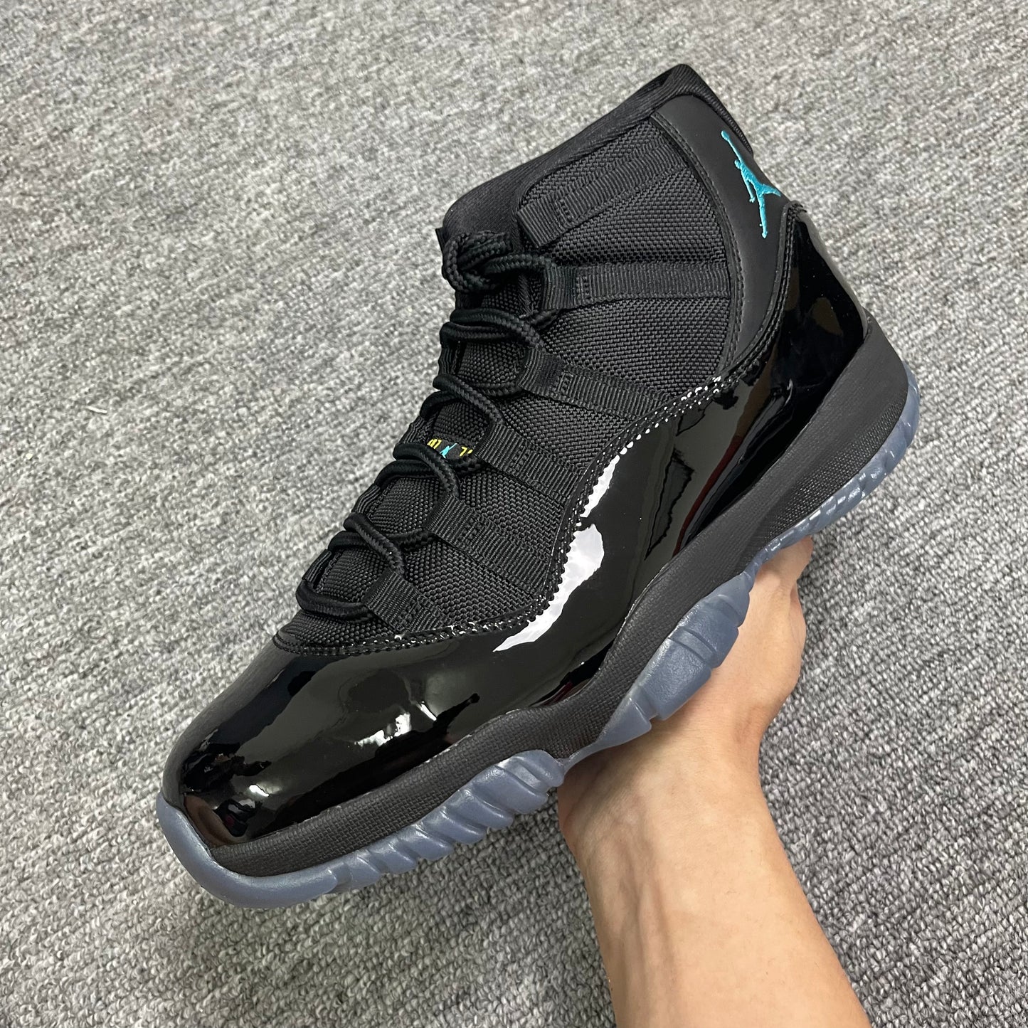 Air Jordan 11  High "Gamma Blue"