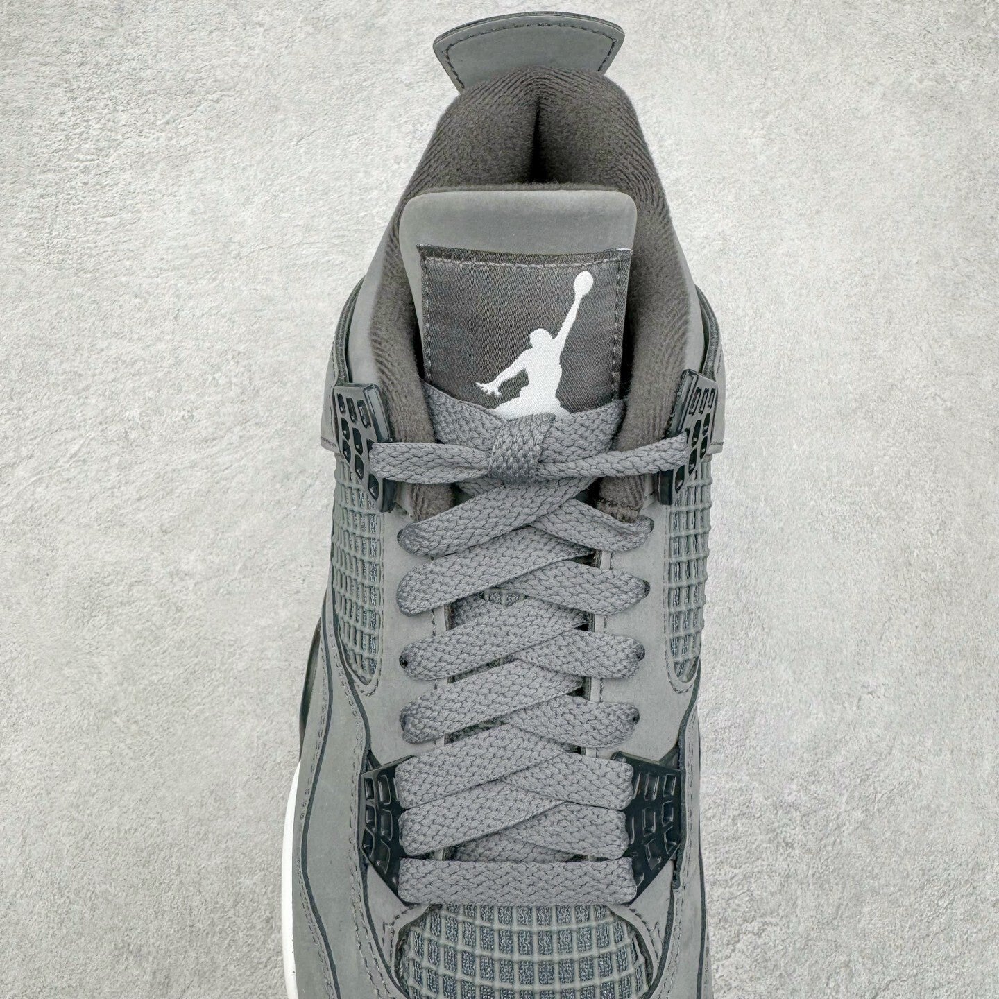 Air Jordan 4 "Cool Grey"