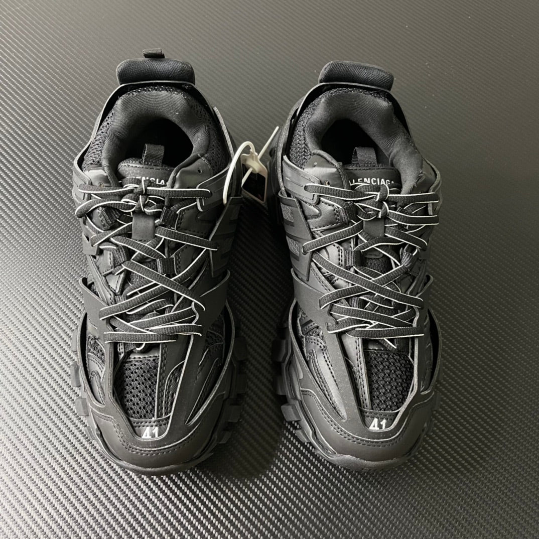 Balenciaga Track 3.0 "Black" Com Led/Sem Led