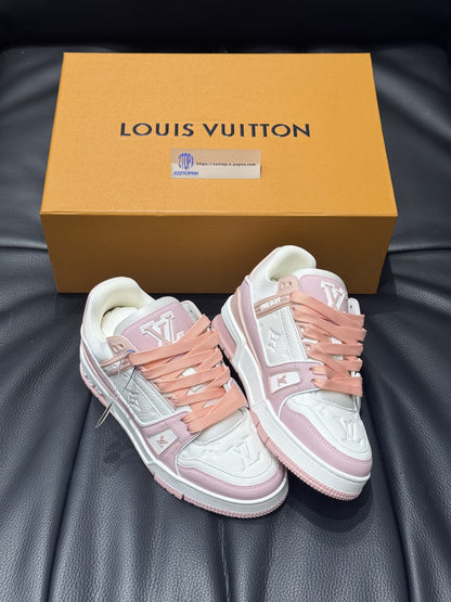 Louis Vuitton Trainer "Soft Pink"