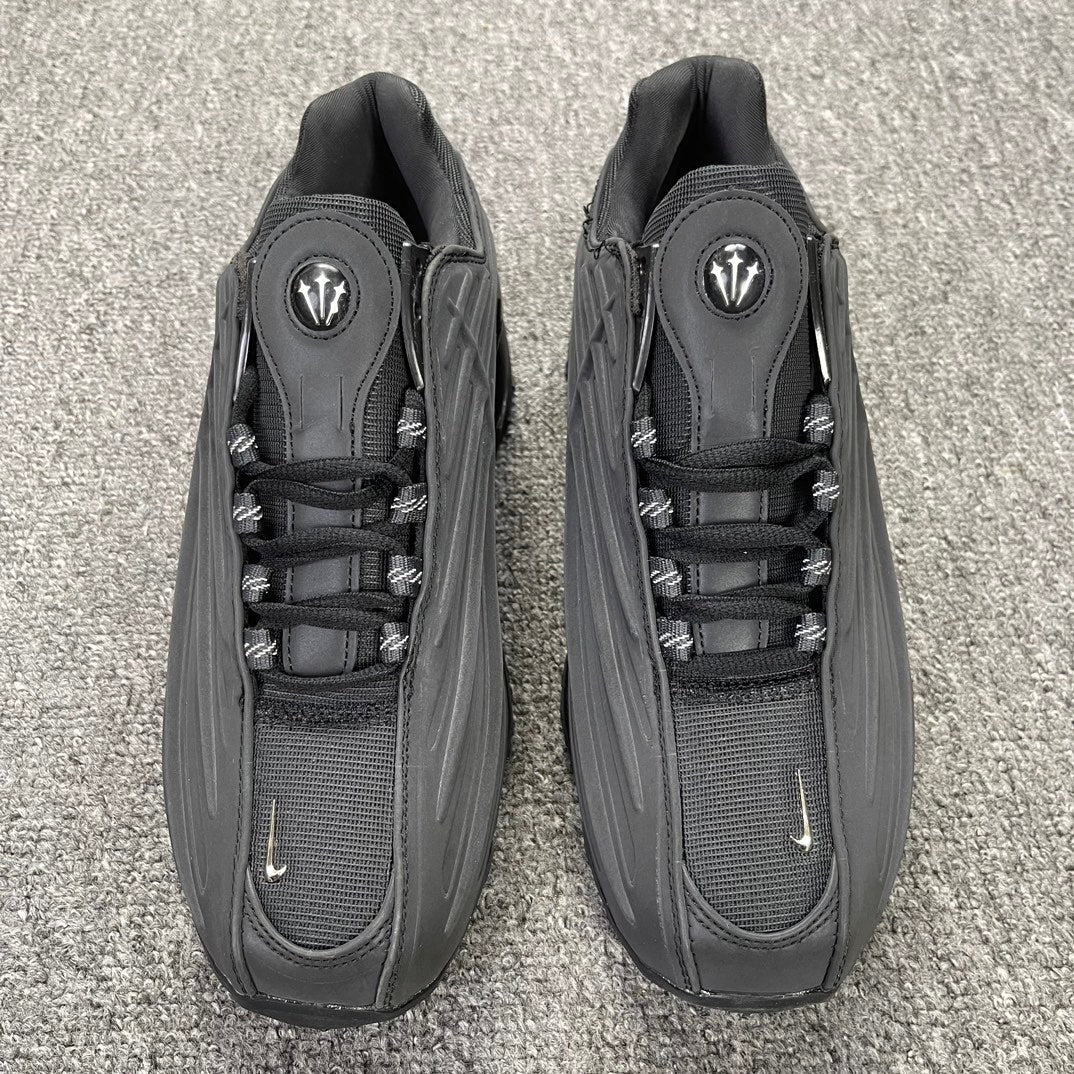 Hot Step 2 x Nocta "Black"