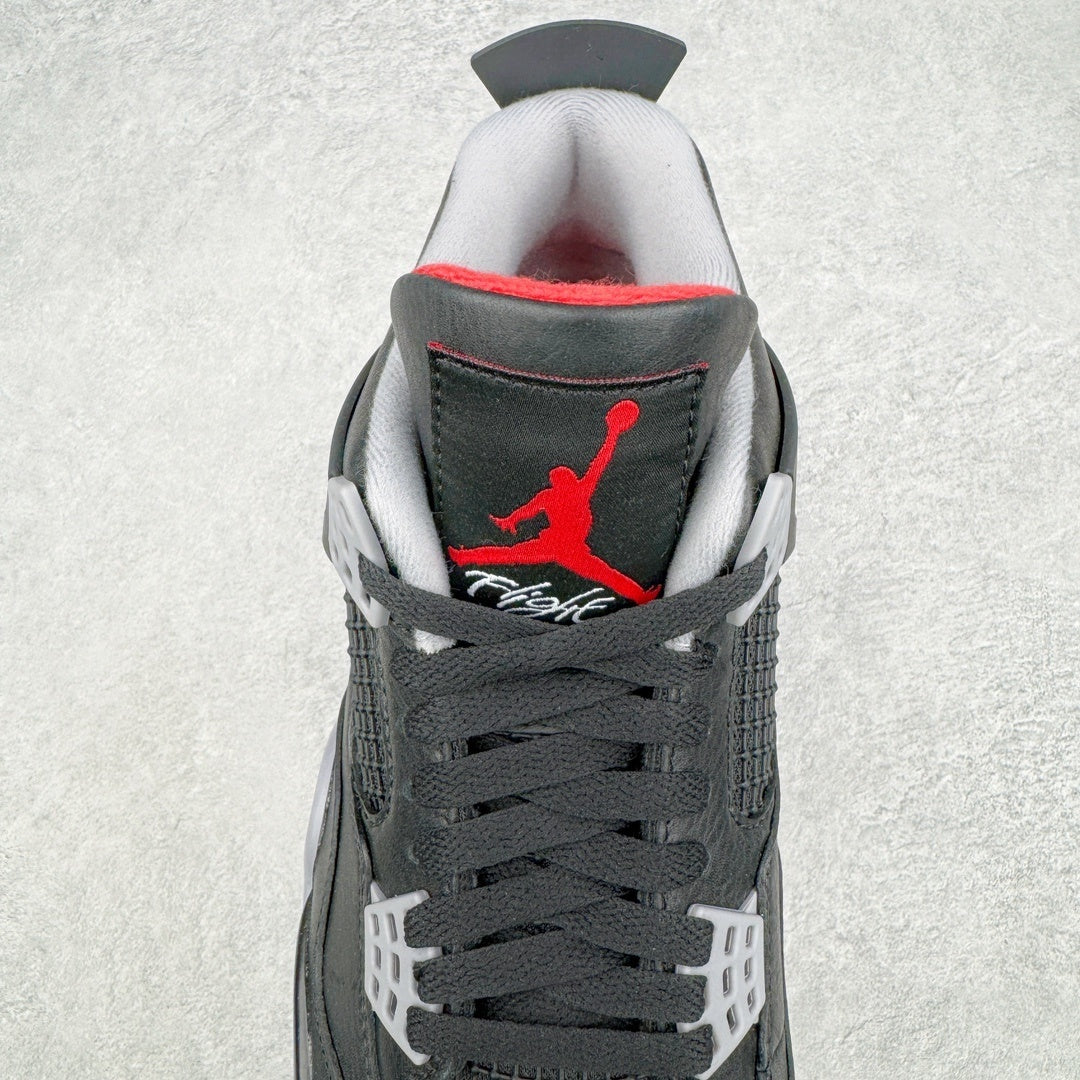 Air Jordan 4 "Bred"