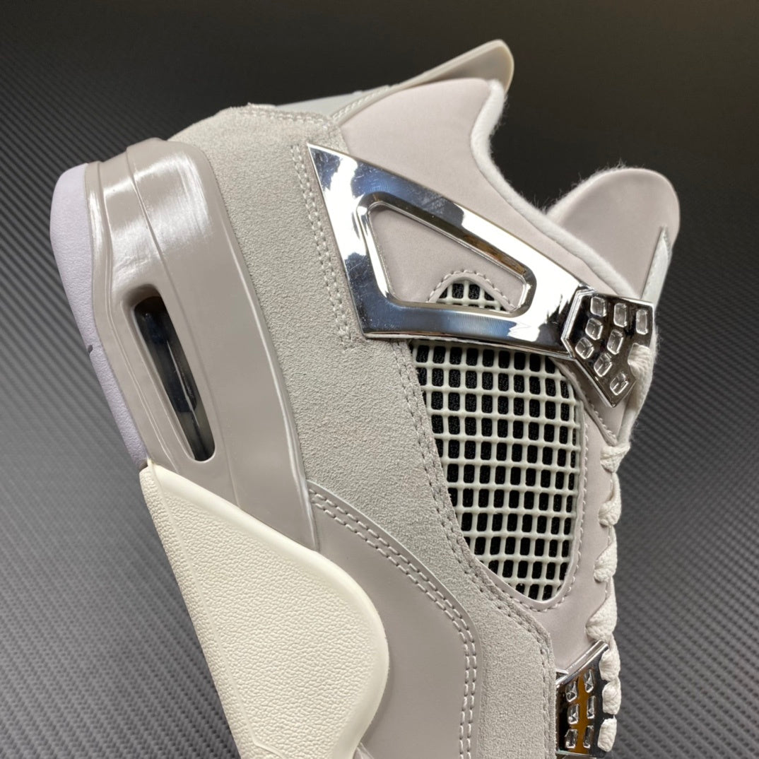 Air Jordan 4 "Frozen Moments"