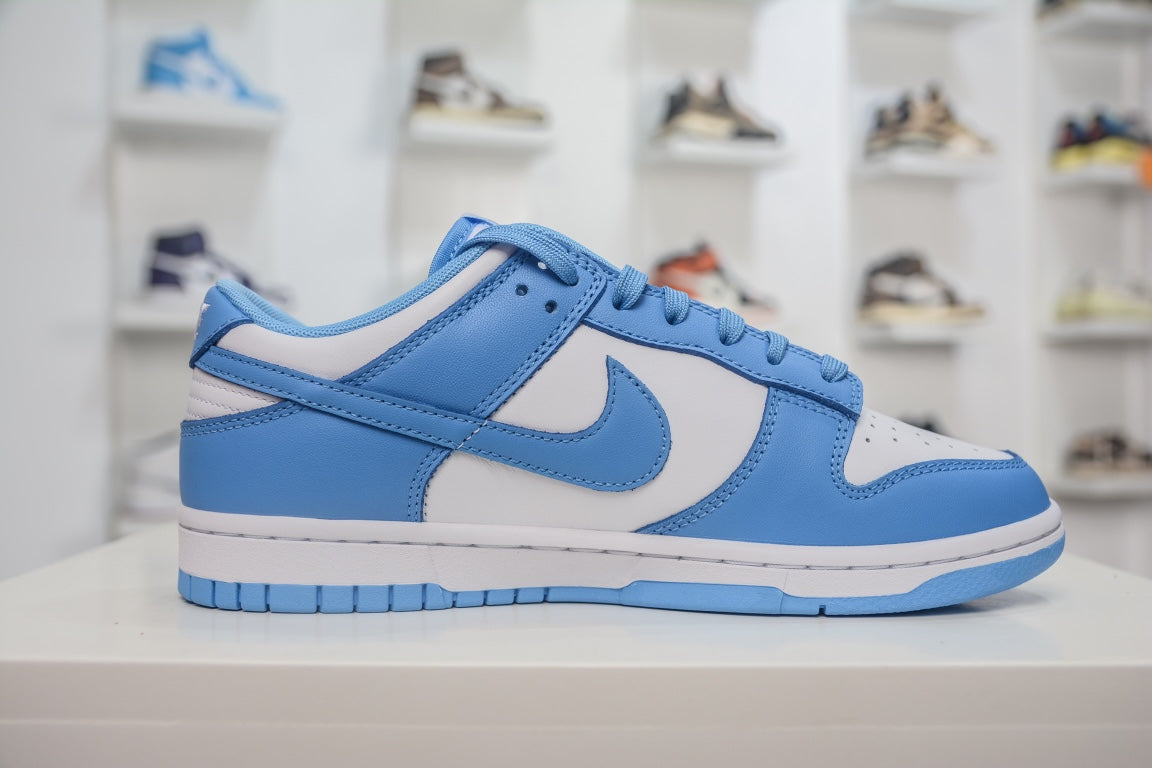Dunk Low SP "University Blue"