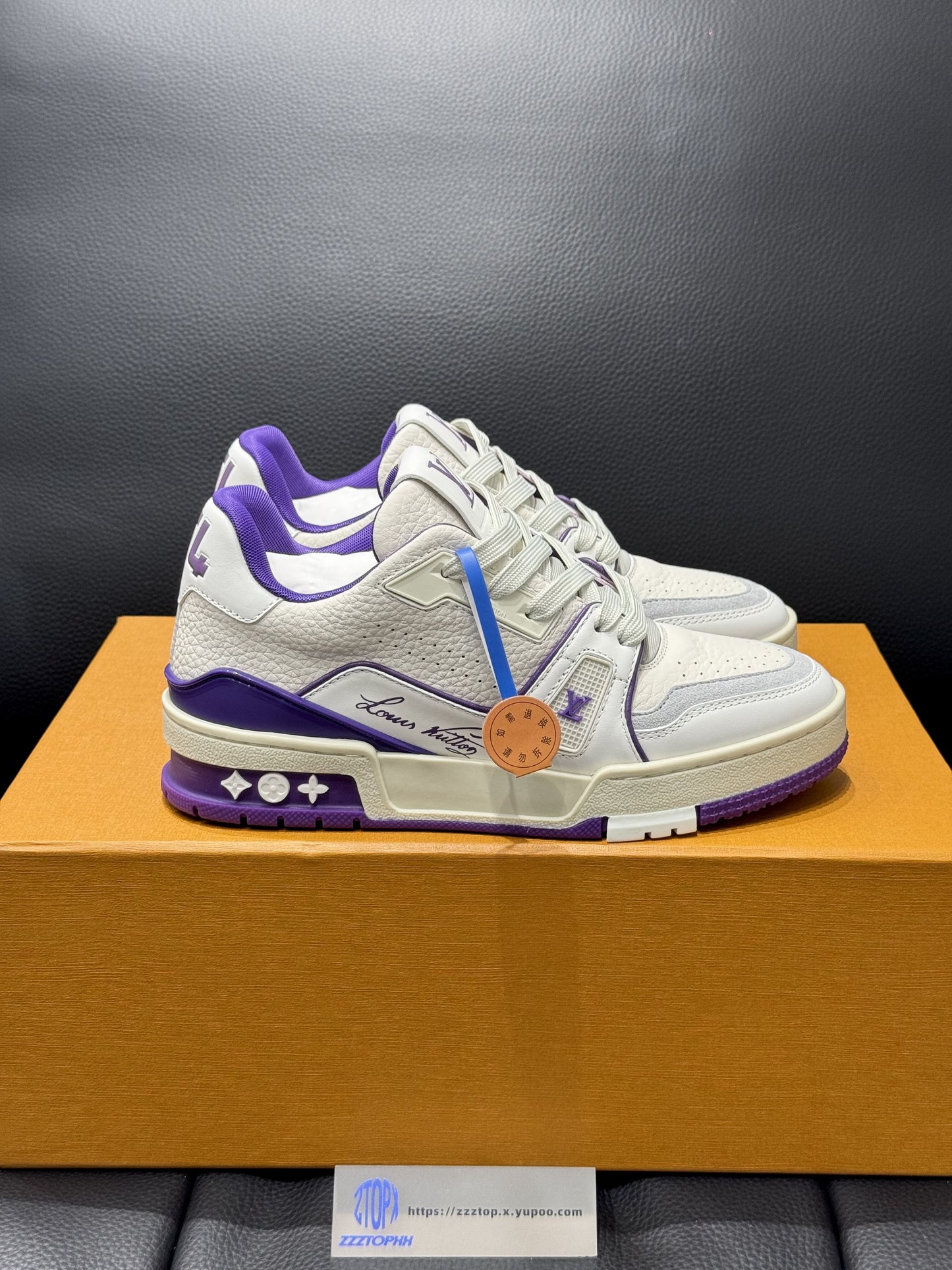 Louis Vuitton Trainer Signature "Bicolor Violet"