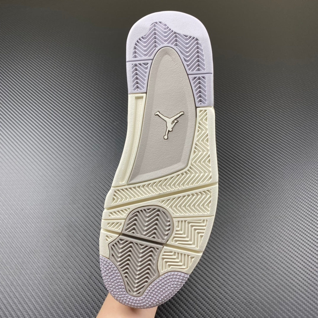 Air Jordan 4 "Frozen Moments"