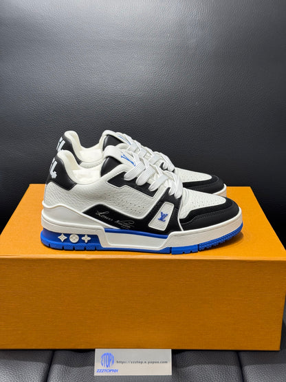 Louis Vuitton Trainer Signature "Black n Blue"