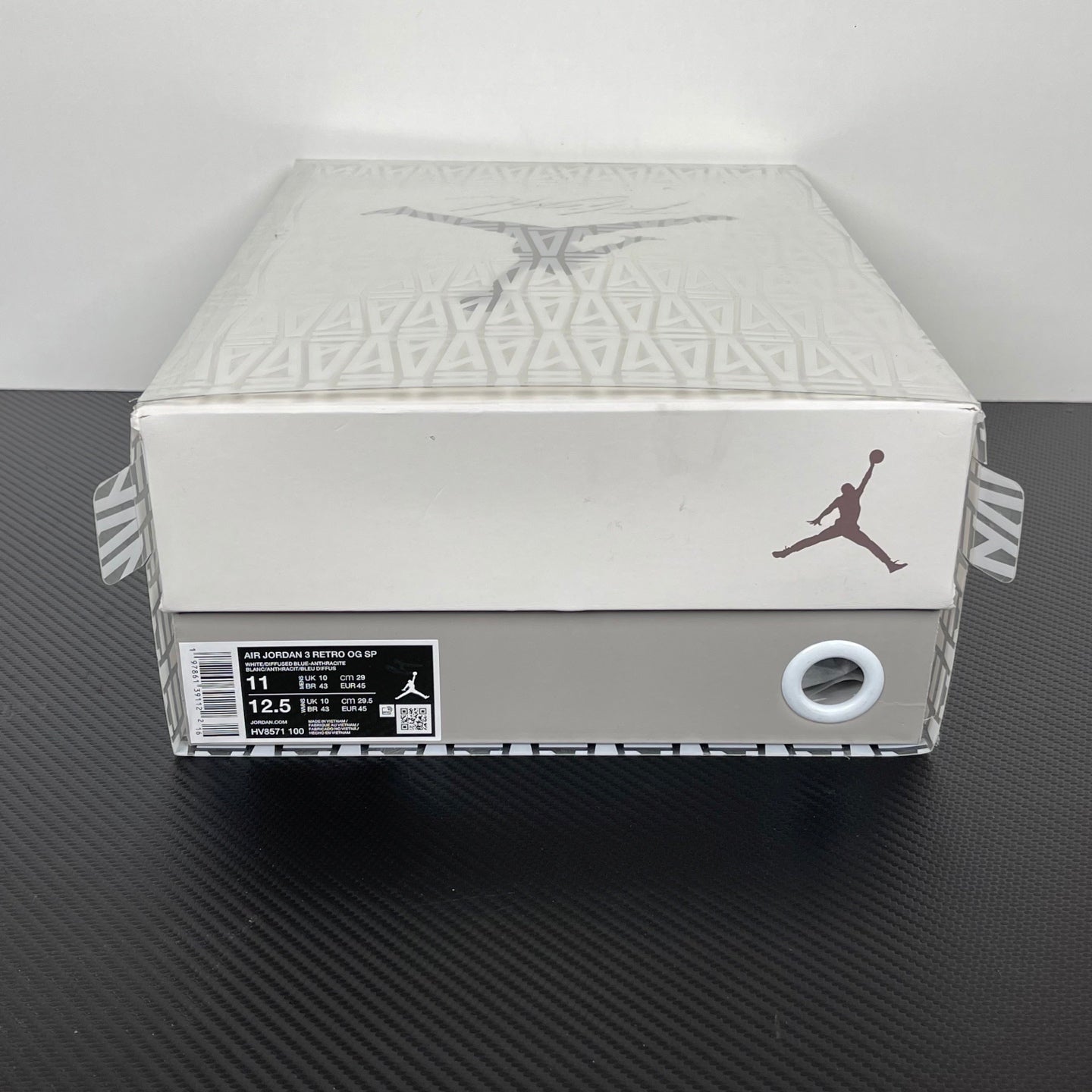 Air Jordan 3 x A Ma Maníere "For The Love"