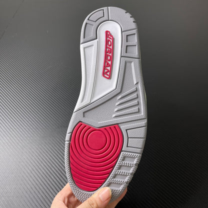 Air Jordan 3 "Cardinal Red"