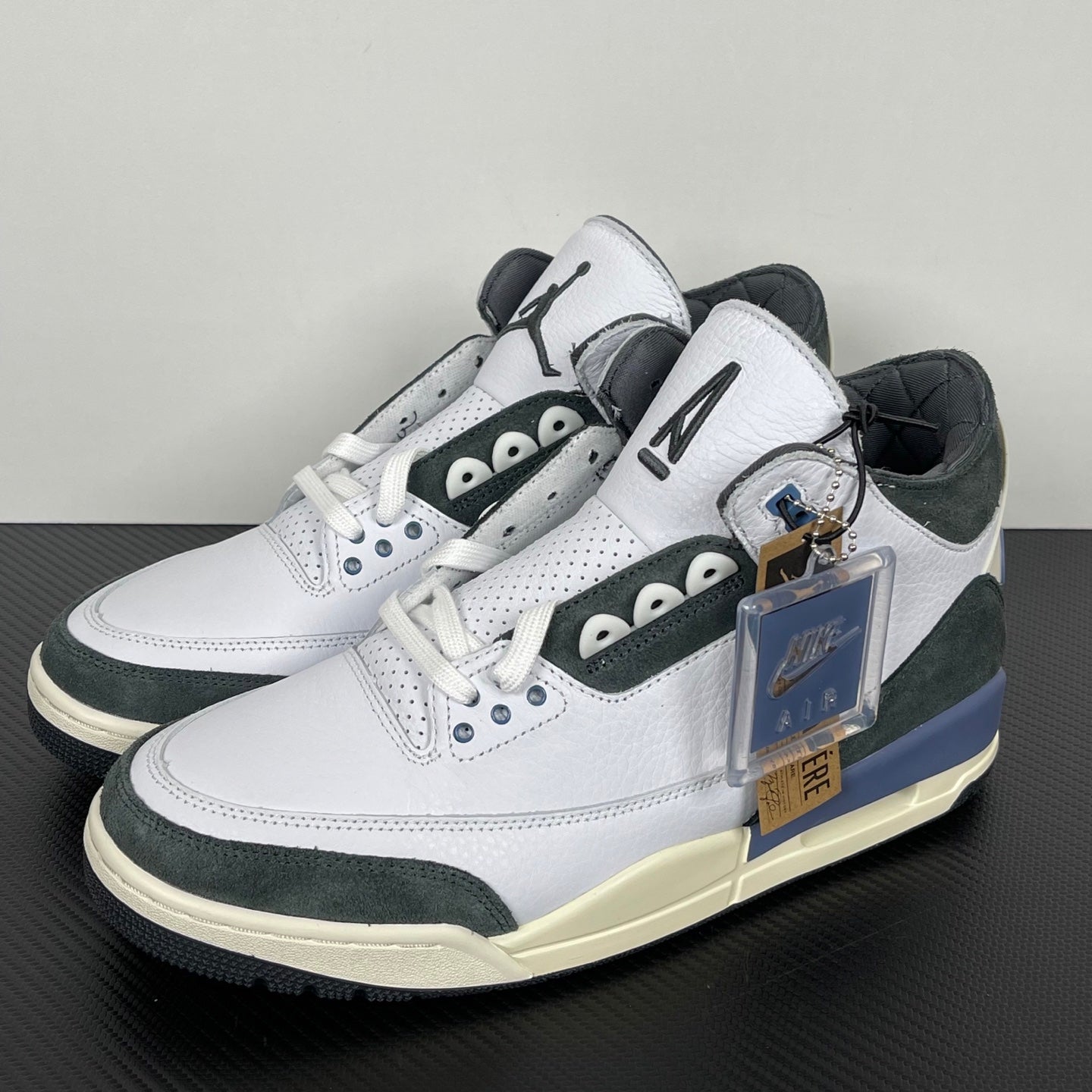 Air Jordan 3 x A Ma Maníere "For The Love"