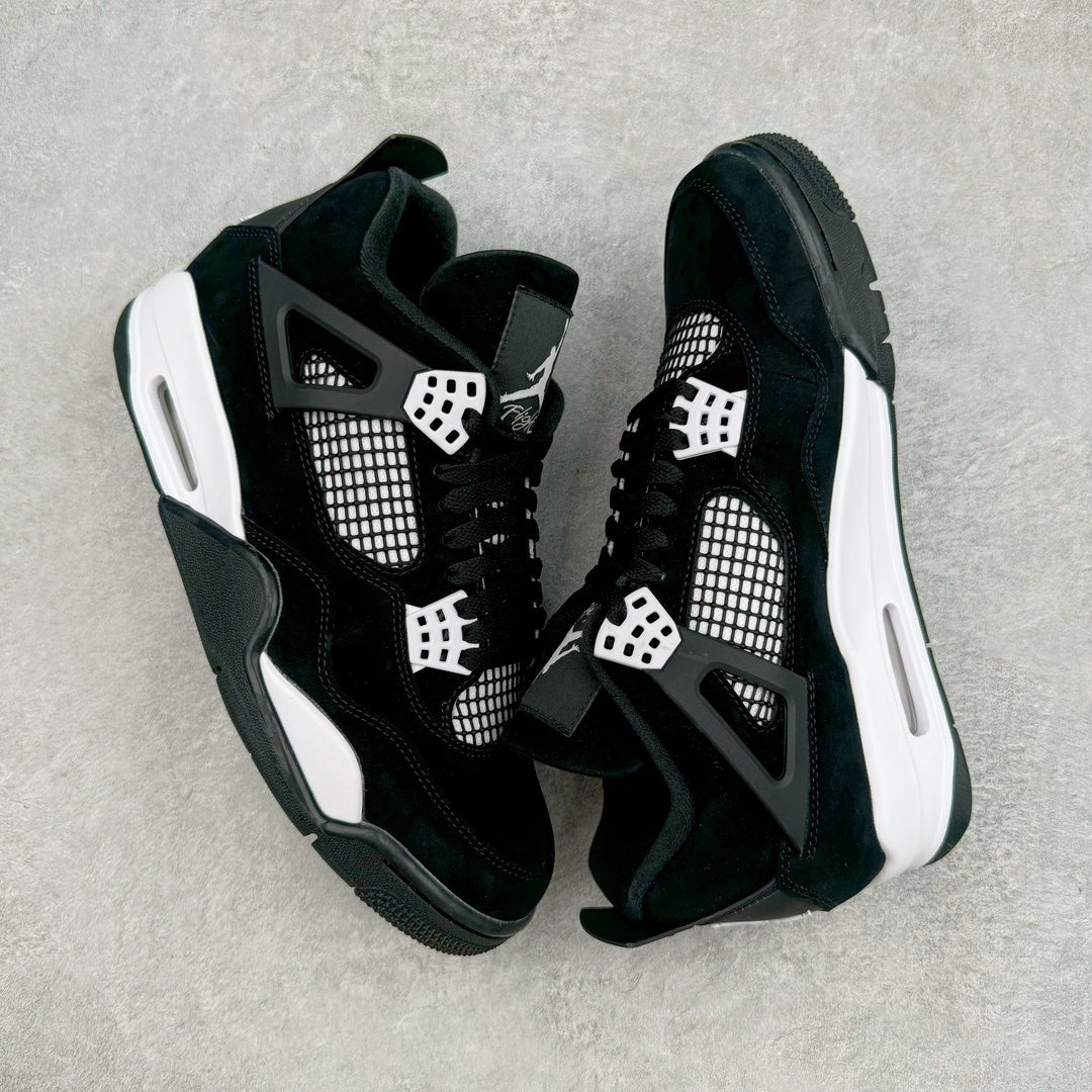 Air Jordan 4 "White Thunder"