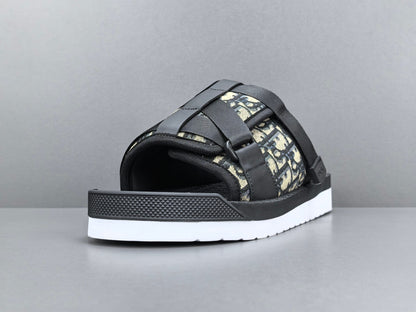 Dior Alpha Slide "Black n White"