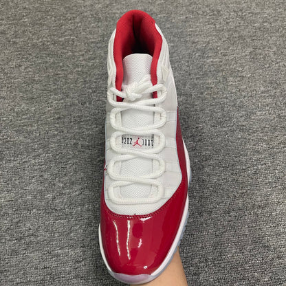 Air Jordan 11  High "Varsity Red"